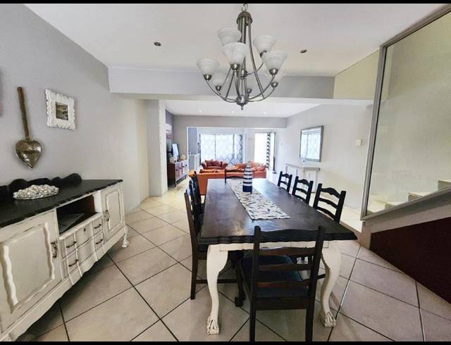 3 BEDROOM APARTMENT RENTED IN HUMEWOOD